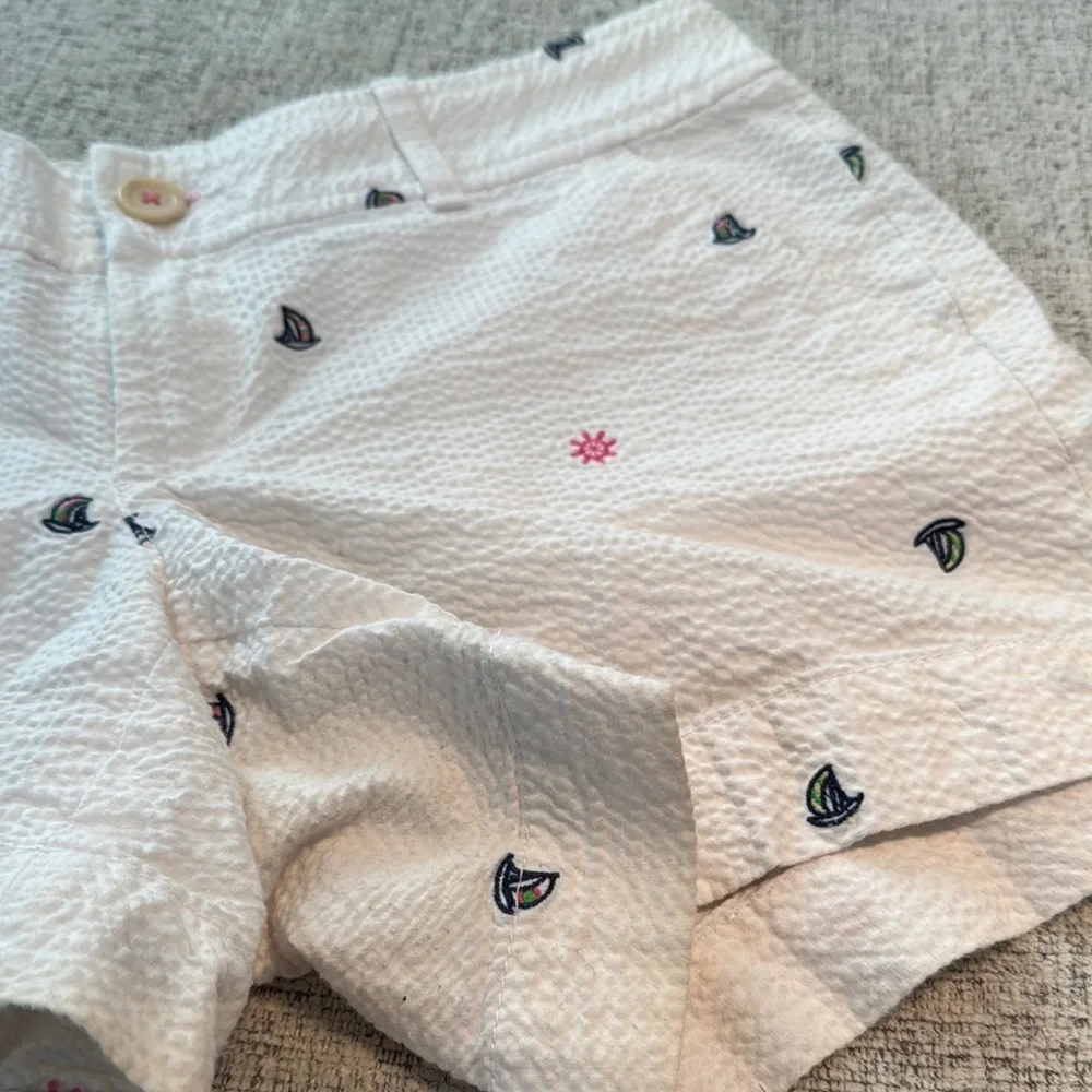 Lilly Pulitzer Shorts - Picture 3 of 8